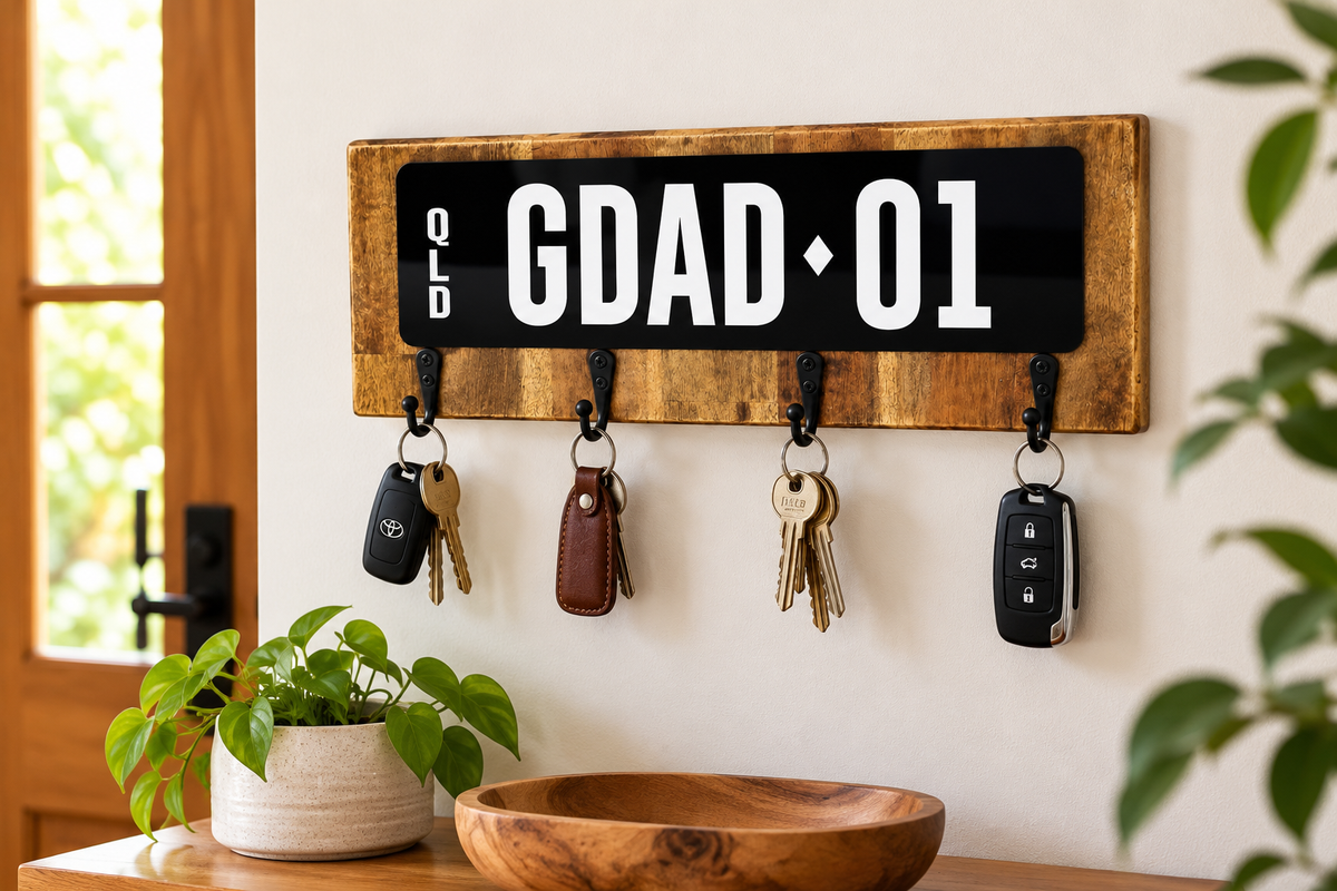 Personalised Number Plate Key Holder – GDAD-01 | Wooden Wall Key Holder