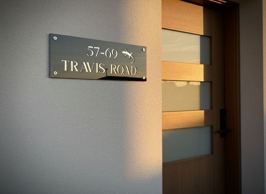 Personalised Gecko House Sign (Acrylic) | Custom House Number Plaque