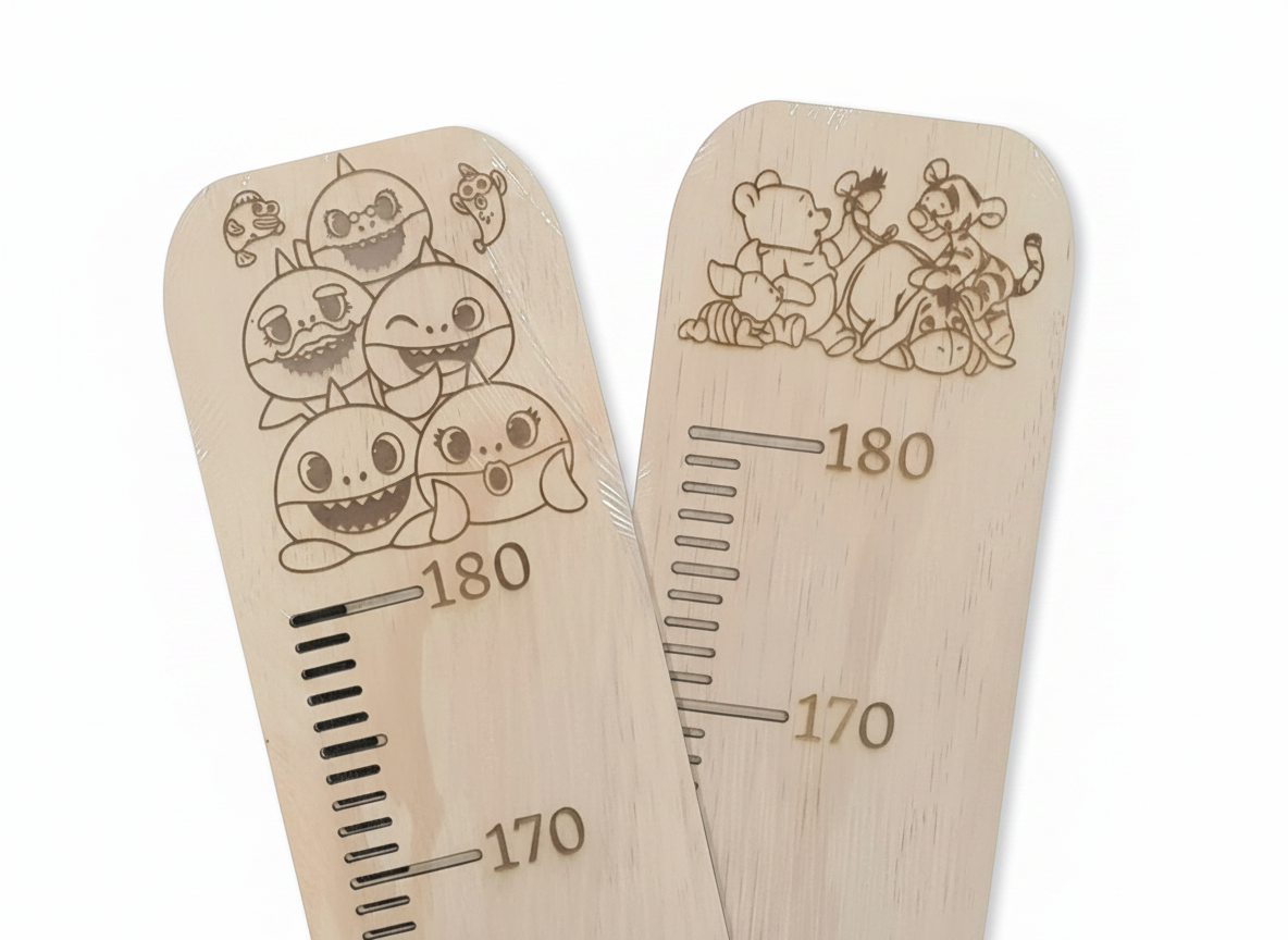Character personalised wooden growth chart for children's bedrooms measuring 50 cm–180 cm